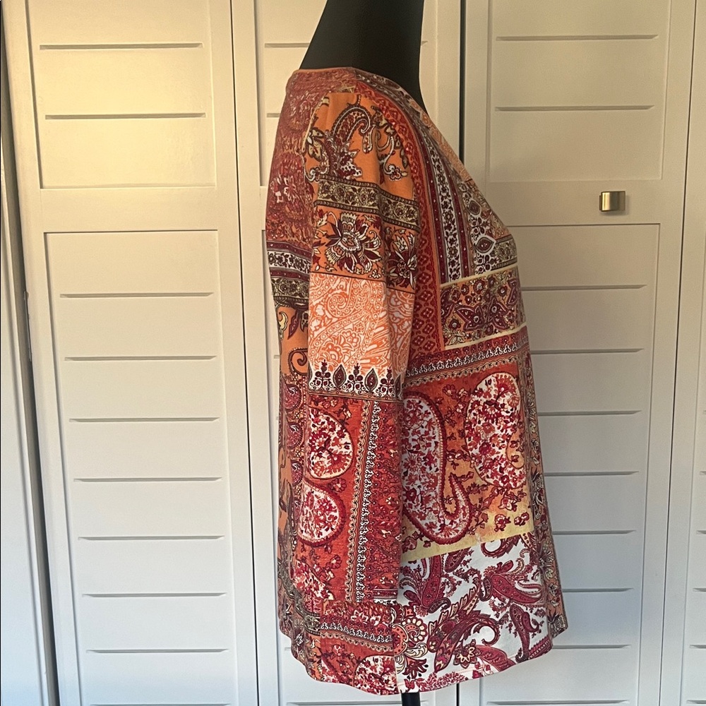 Chico's Vibrant Red and Orange Boho Patchwork Top Tunic Sz 0 - Picture 4 of 12